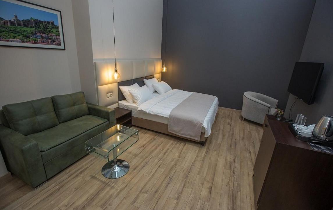 History Hotel 第比利斯 外观 照片